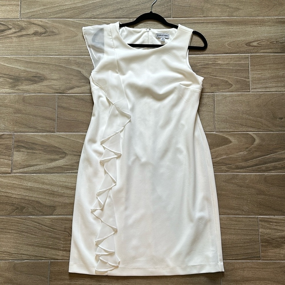 Square Neck Solid White Dress - image 1